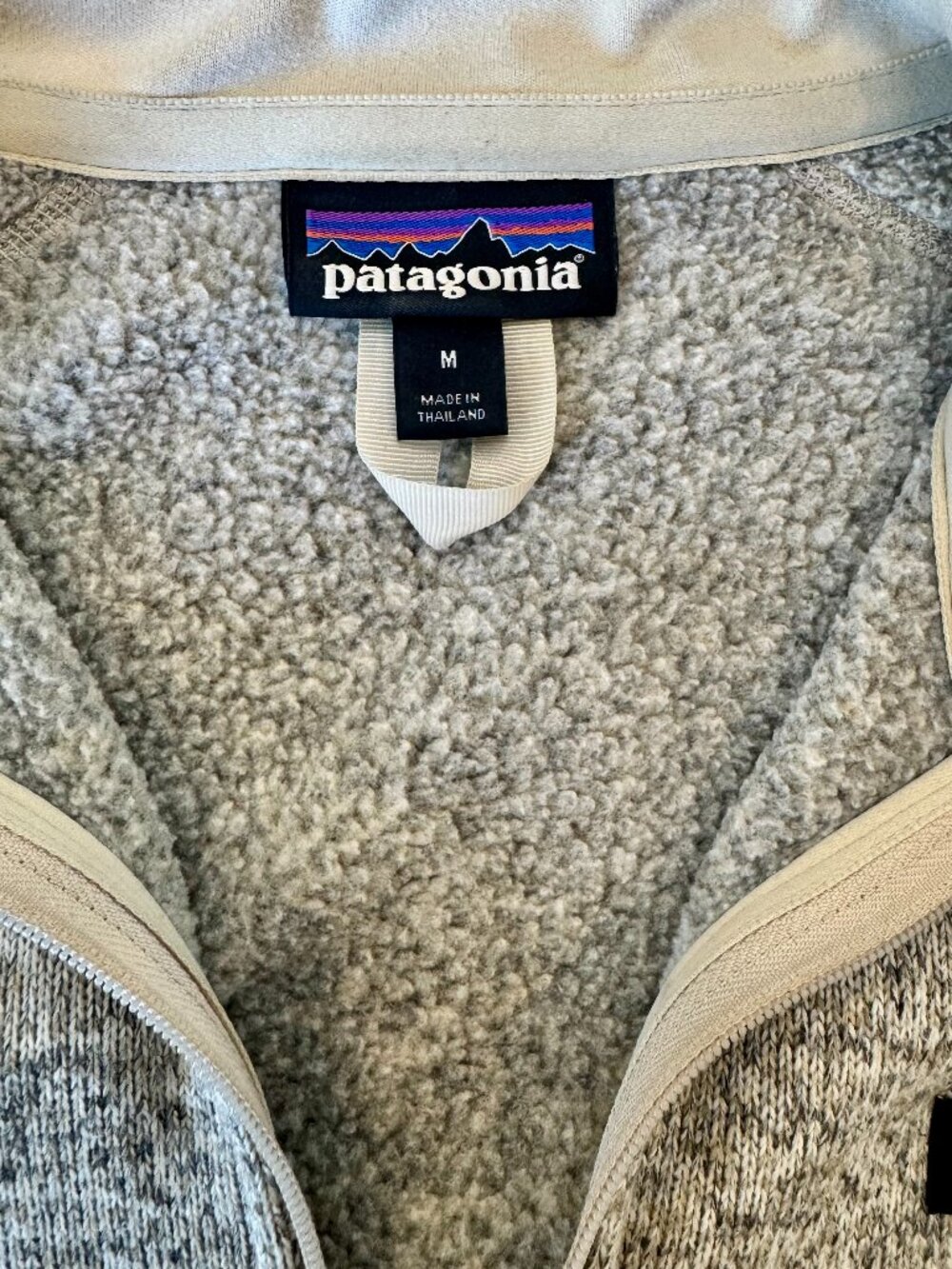 Patagonia Women's Better Sweater 1/4 Zip Fleece - Pelican (Cream/Oatmeal) Size M - Picture 4 of 6